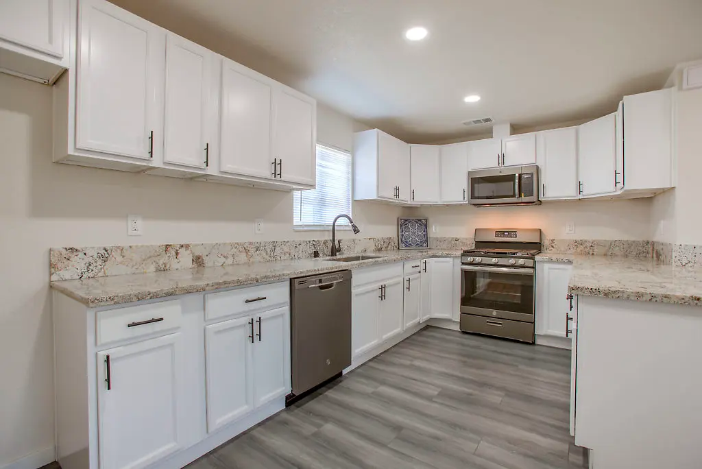 Modern California kitchen renovation - legitimate house buyers transform homes