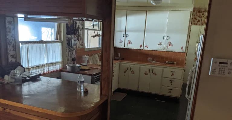 Before kitchen photo - Prishi Panda testimonial Stockton